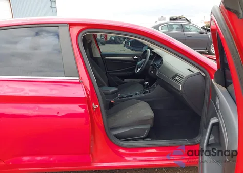 2019 Volkswagen Jetta 1.4T R-Line/1.4T S/1.4T Se from USA, damaged, VIN 3VWC57BU3KM031005